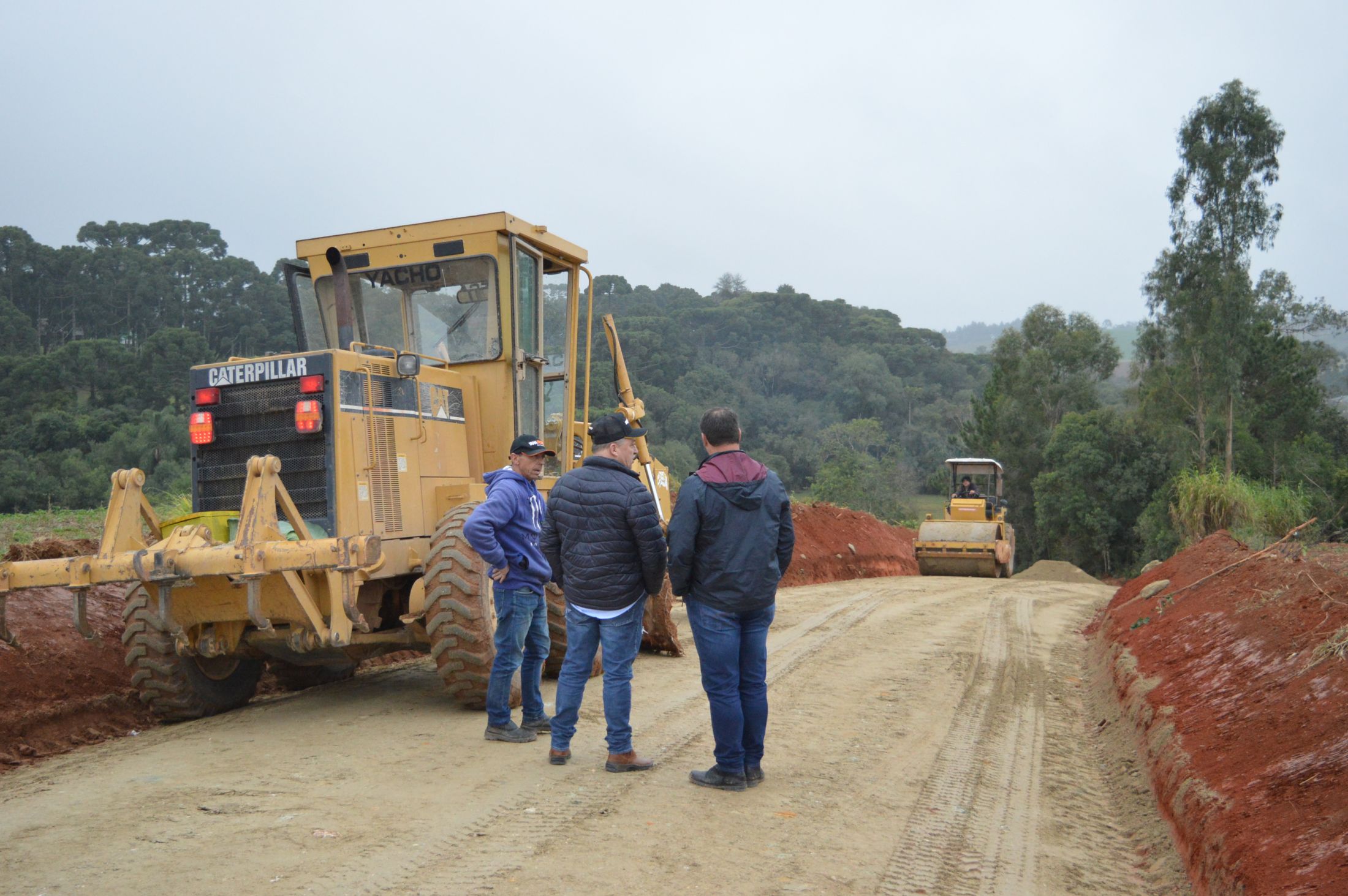 Estradas seguem em recuperação em Contenda