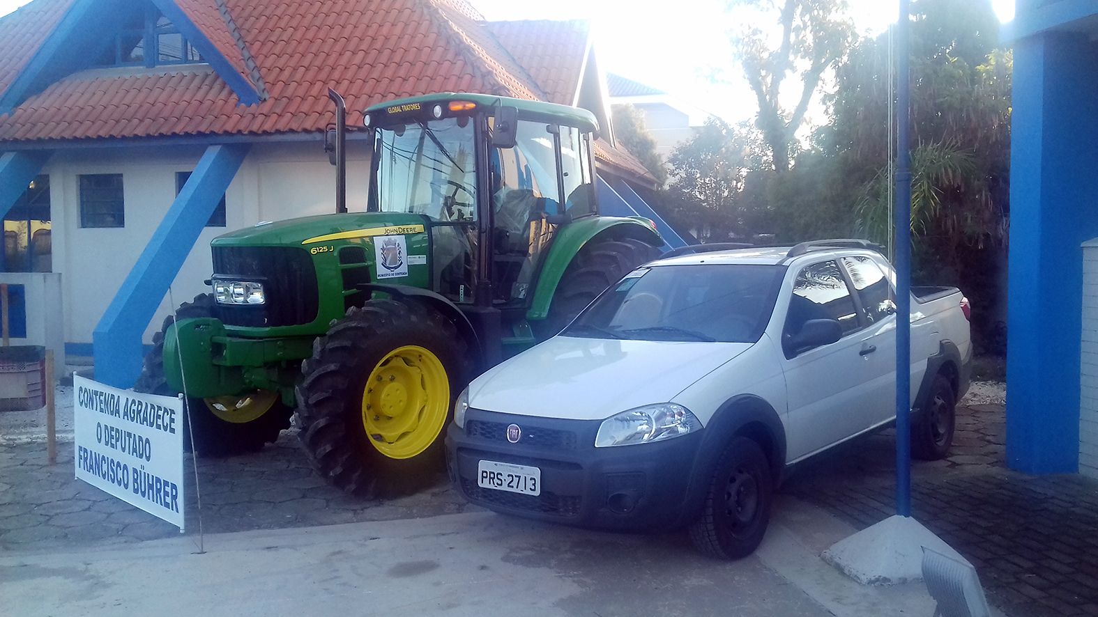 Contenda adquire novo trator agrícola