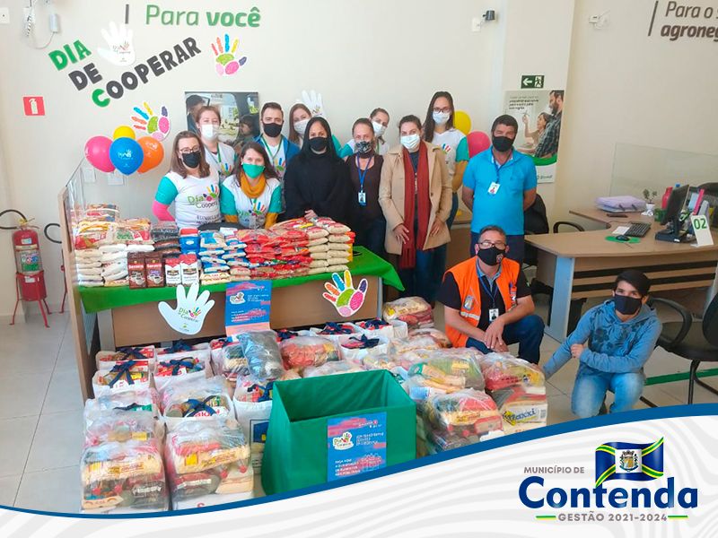 Agradecimento a todos que doaram para campanha do agasalho