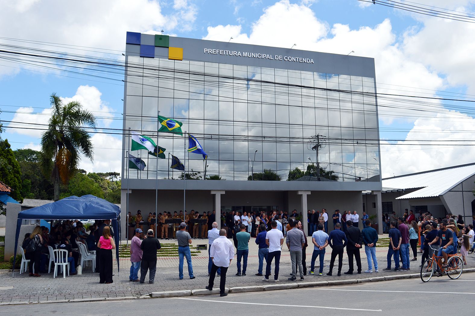 Novo prédio da prefeitura é inaugurado