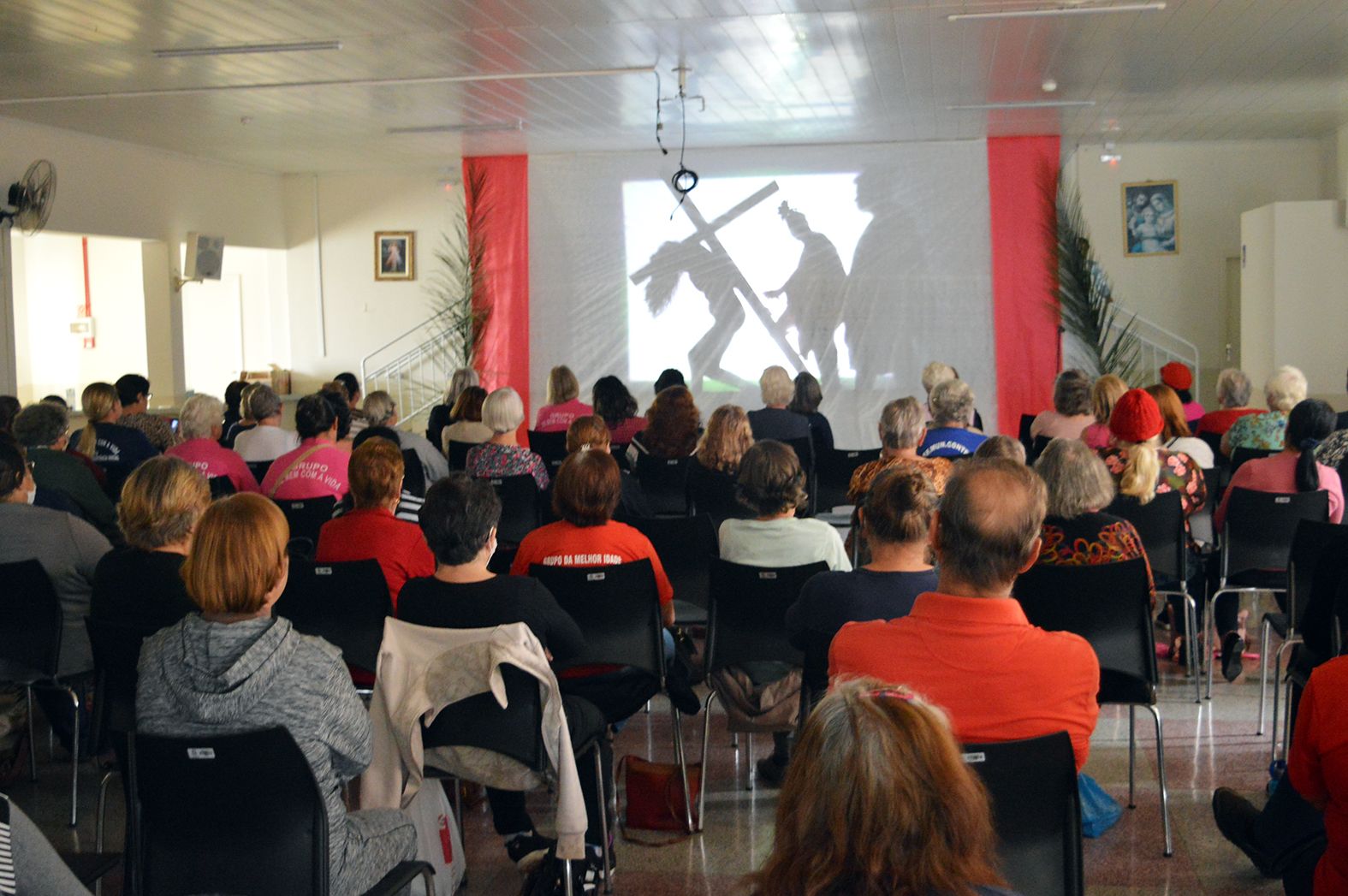 Páscoa foi tema de encontro do Grupo da Melhor Idade