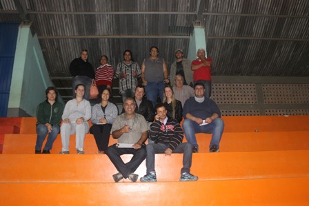 Feirantes Participam de Reunião sobre a Copa Total