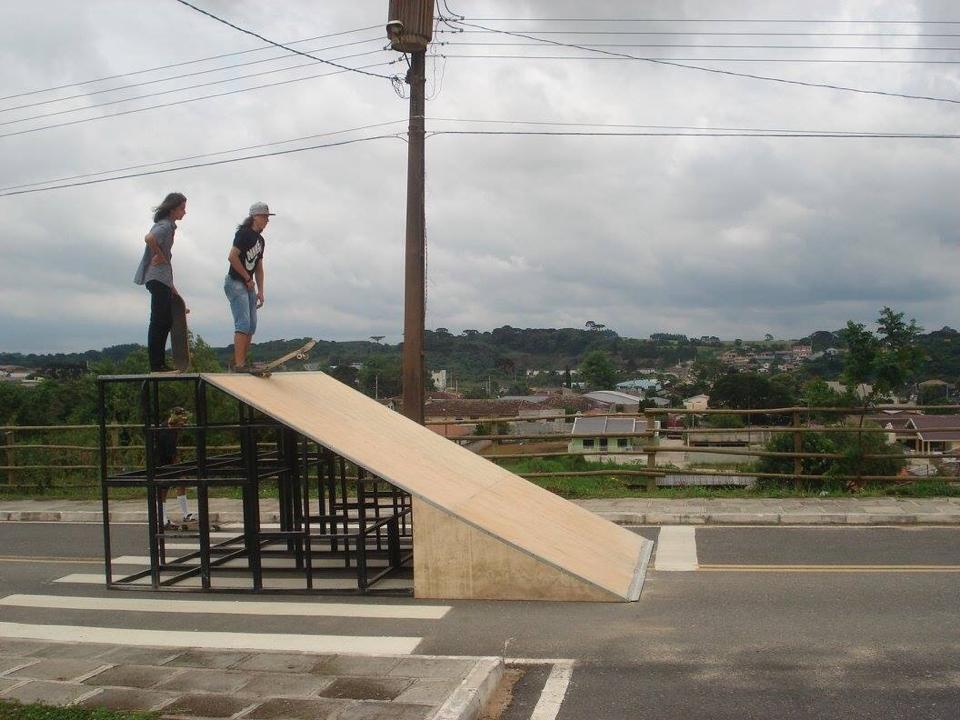II Contenda Xtreme Day - inauguração da pista móvel de skate