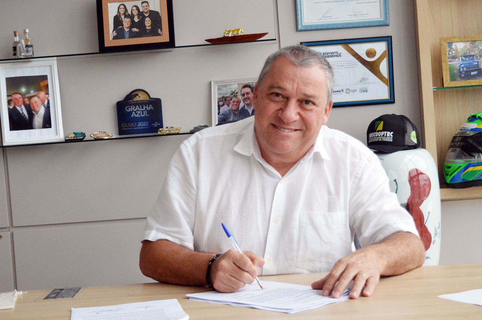 Mostarda assina contrato para início de novas pavimentações