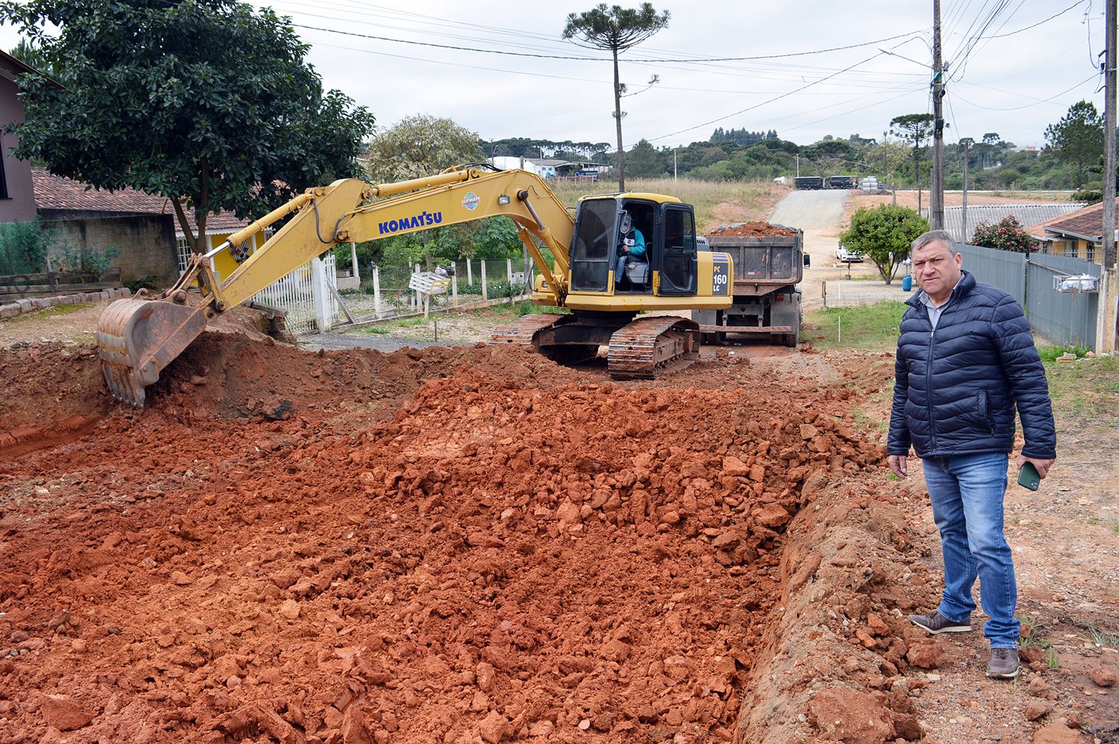 Prefeitura retoma pavimentações do centro