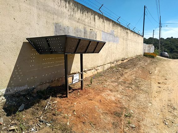 Contenda instala lixeiras comunitárias