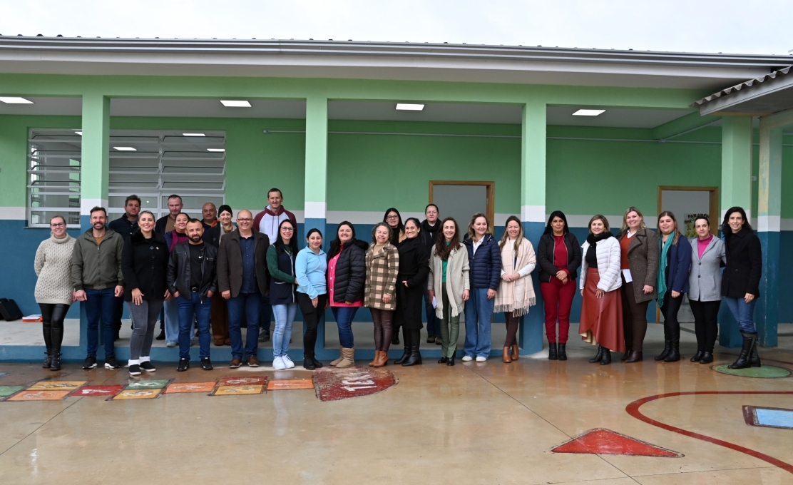 Contenda inaugurou ampliação da escola do Campestre