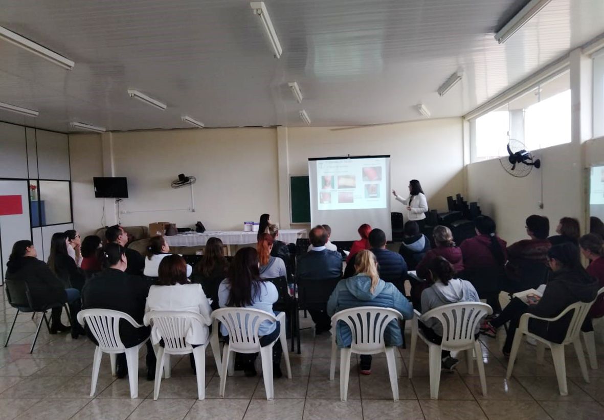 Servidores da Saúde participam de curso